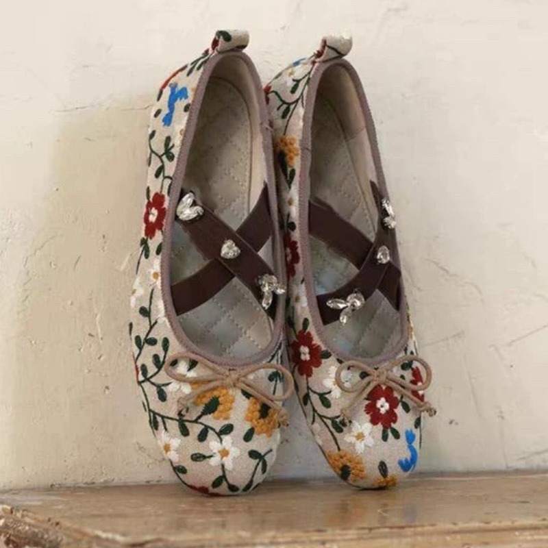 Embroidery Flower Ballet Flats - Embroidery Flower avis et prix