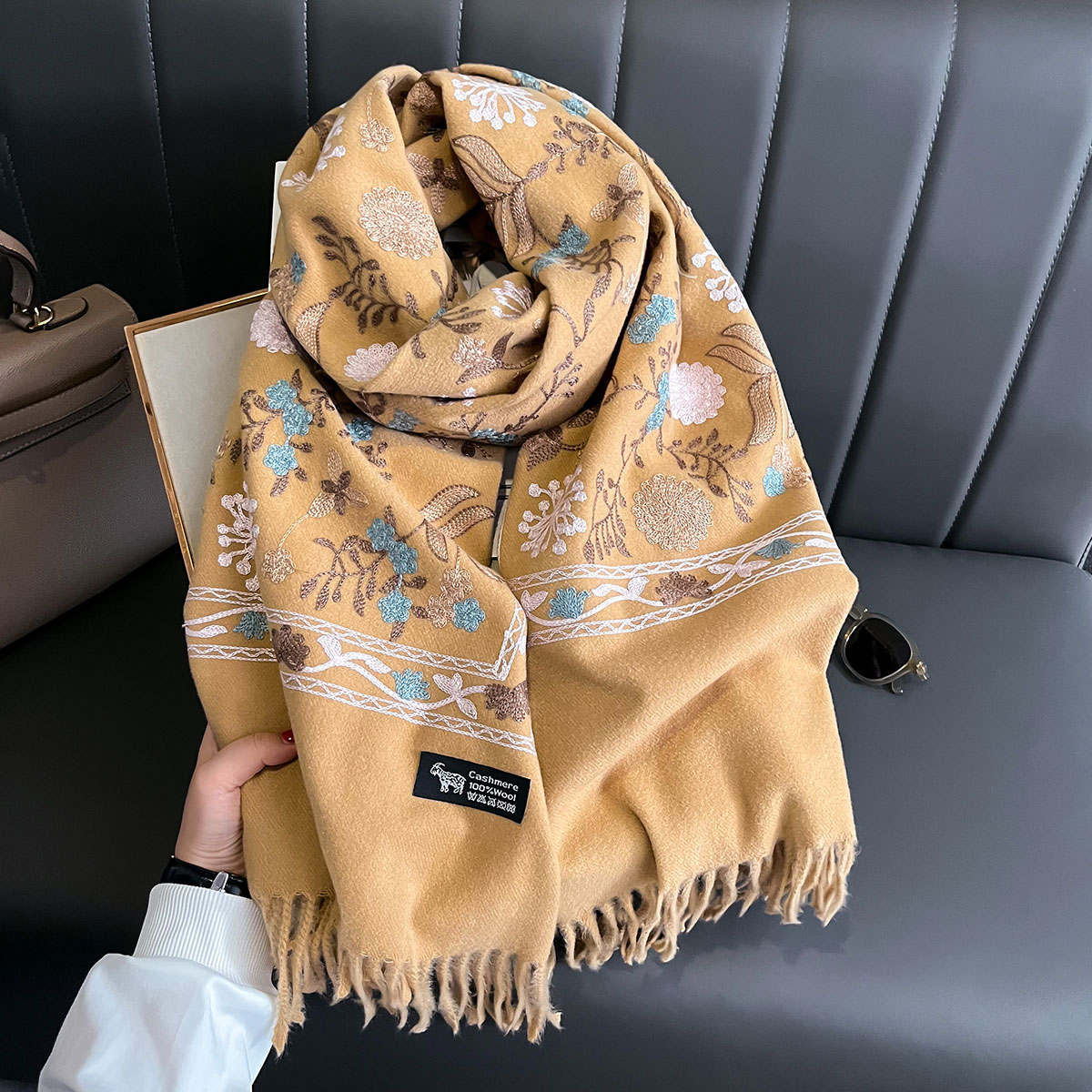 New Winter Warm Cashmere Scarf - Embroidery Pashmina avis et prix