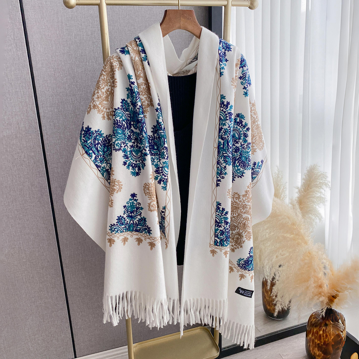 Women Fashion Winter Warm Cash - Embroidery Pashmina avis et prix