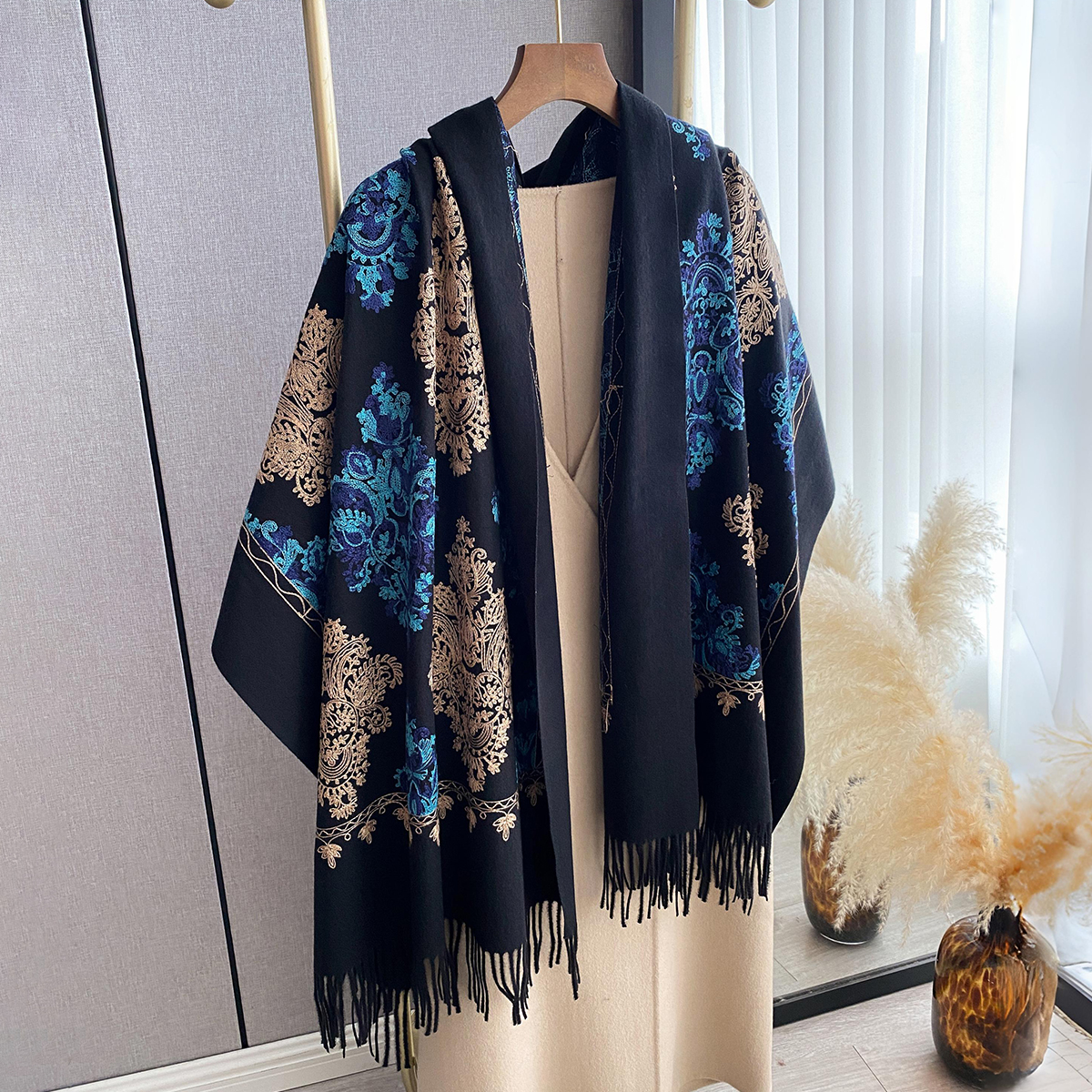 Women Fashion Winter Warm Cash - Embroidery Pashmina avis et prix