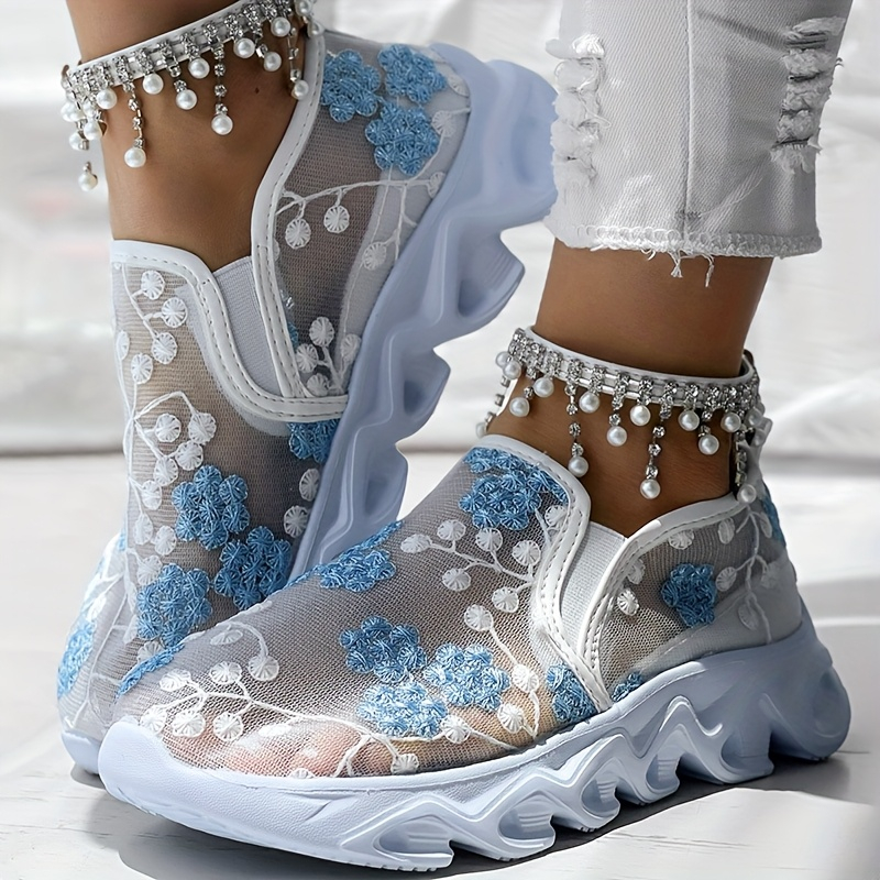 Women's Casual and Comfortable - Embroidery Design Free avis et prix