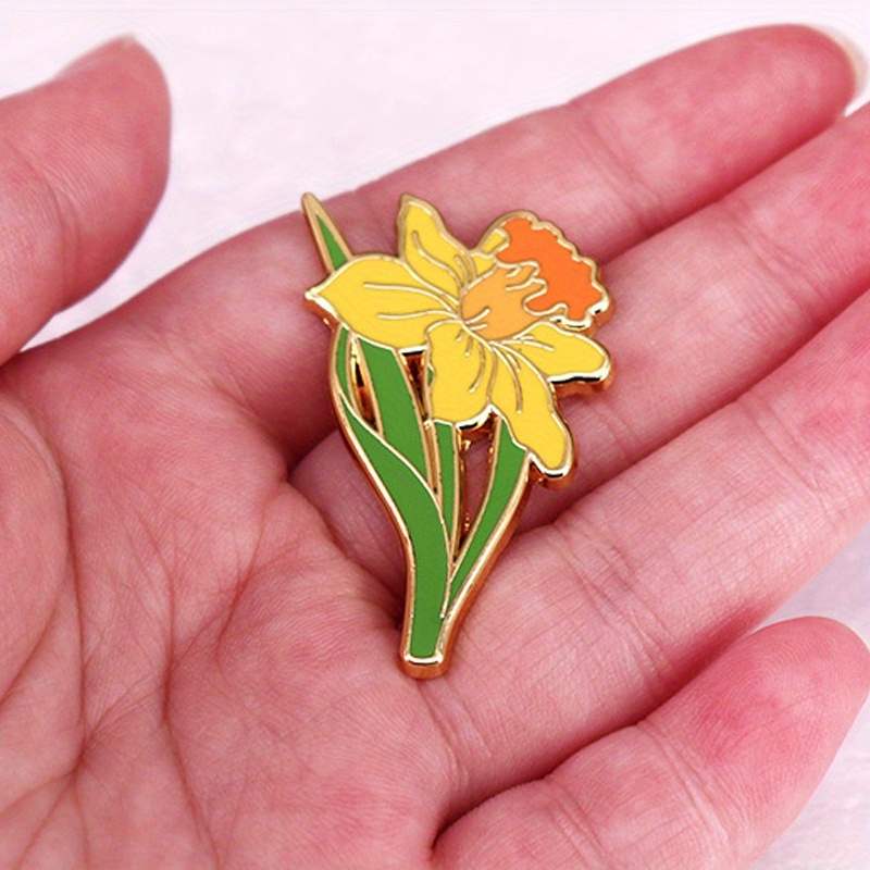 Yellow Daffodil Brooch Herbace - Embroidery Legacy avis et prix