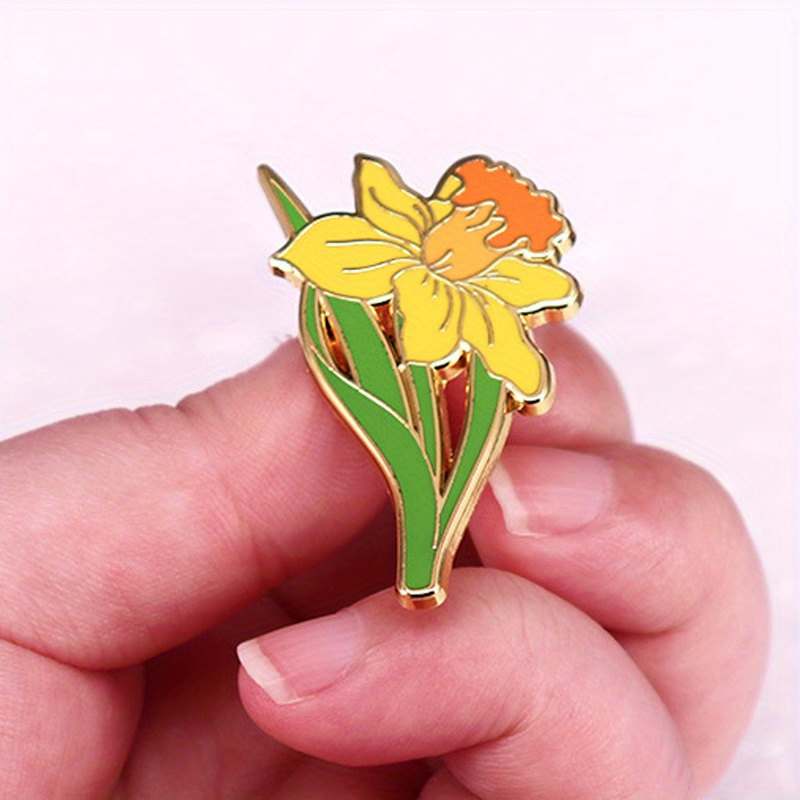 Yellow Daffodil Brooch Herbace - Embroidery Legacy avis et prix