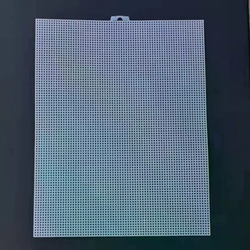 Plastic Sheets 14Count Plastic - Embroidery Sheet avis et prix