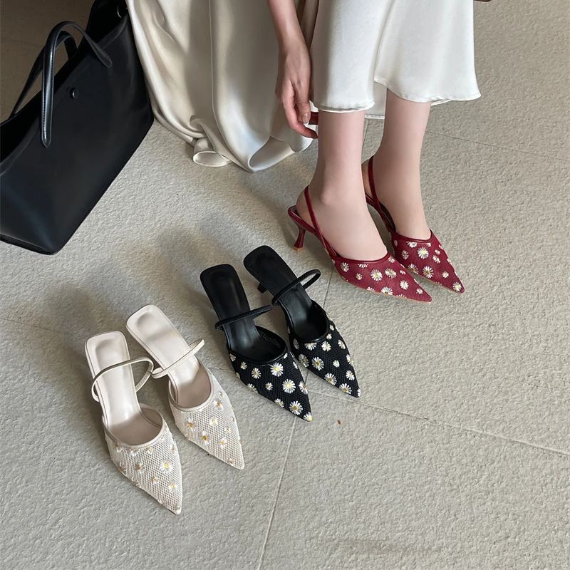 Burgundy Heels Black Pointed T - Embroidery Flower avis et prix
