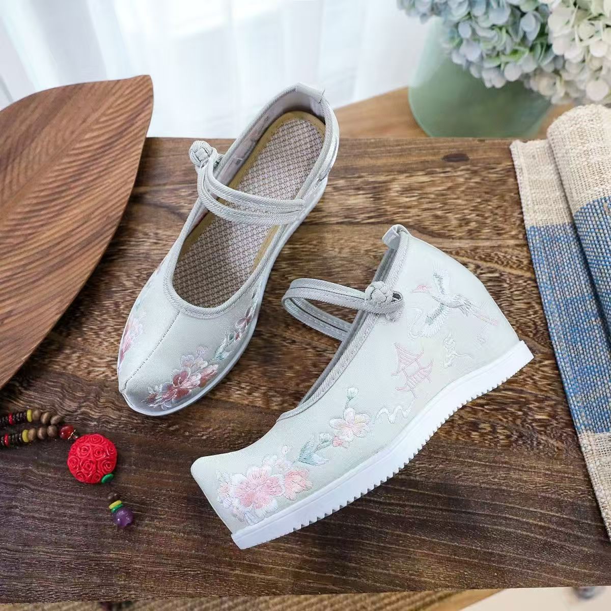 Women Increased Internal Embro - Embroidery Canvas avis et prix