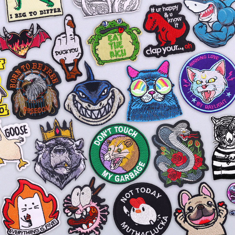 Humorous Animal Shark Gorilla  - Embroidery Lovers avis et prix