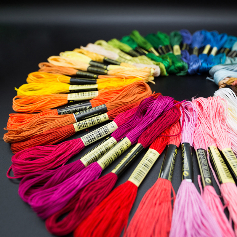 C 24/100/50 Multicolor Cross   - Embroidery Service avis et prix
