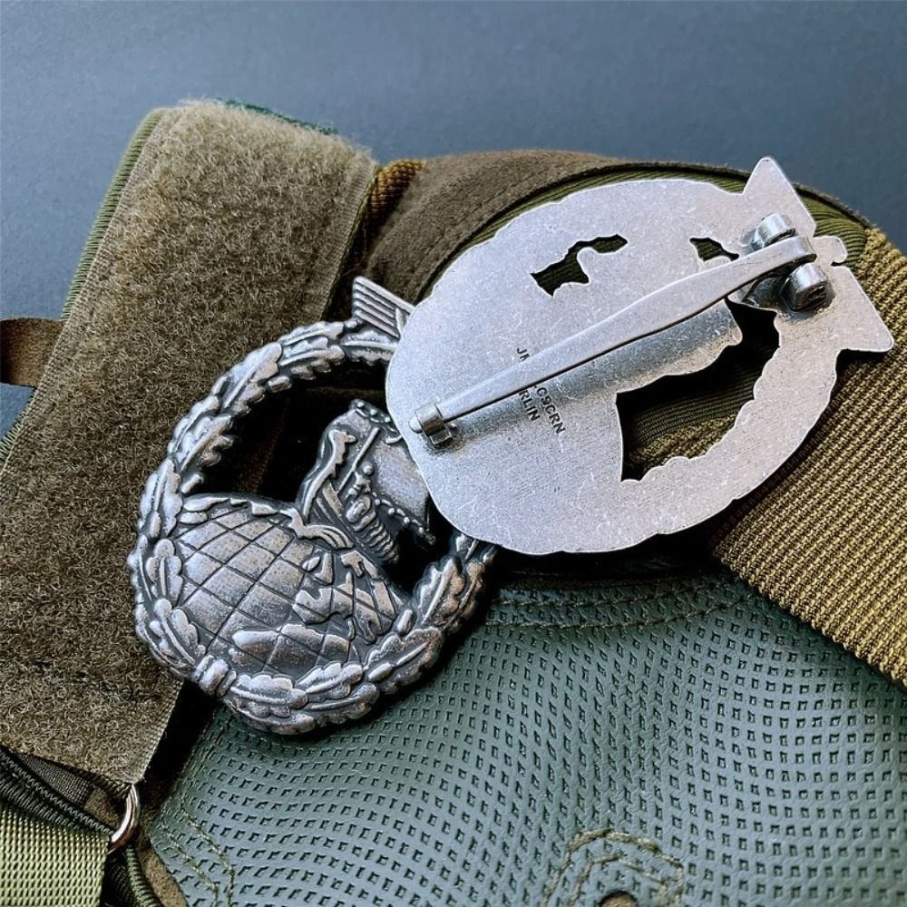 Portable Retro Eagle Metal Bad - Embroidery Legacy avis et prix