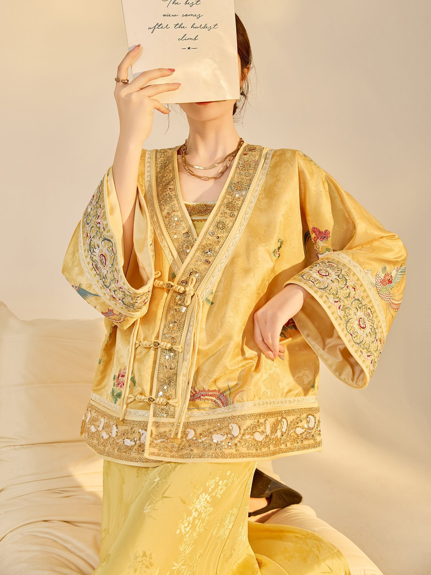Autumn New Fashion V-neck High - Embroidery Fashion avis et prix