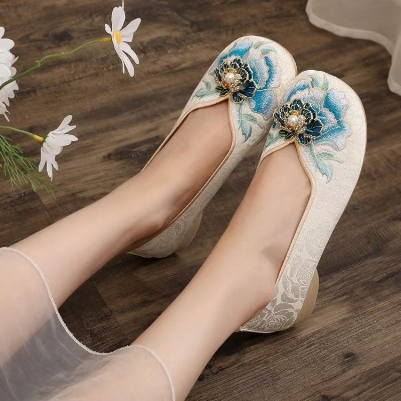 Woman Low Heel Embroidered Clo - Embroidery Canvas avis et prix